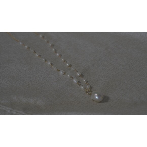 Freshwater Pearl Necklace, 14k Gold Filled Chain - Picture 3 of 5